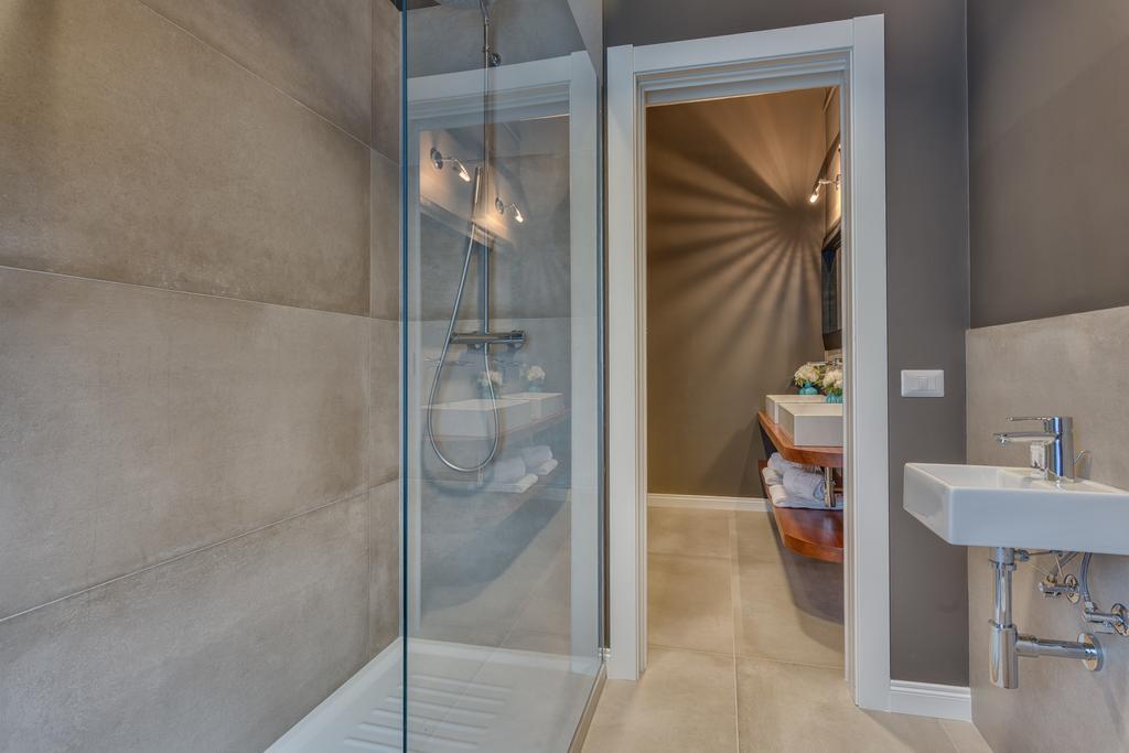 Romexperience Borgo Pio Apartment Room photo